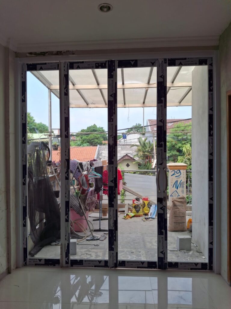 pintu lipat aluminium bekasi 1 scaled