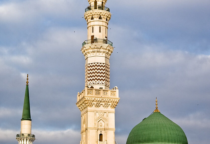 Masjid Raya Baitul Khairaat Raih Dua Rekor MURI, Kubah Terbesar dan Jam Raksasa Dunia 2 3094170876 c05639e5b4 b 1